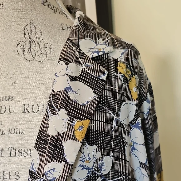 Floral Plaid Long Coat - Picture 2 of 11